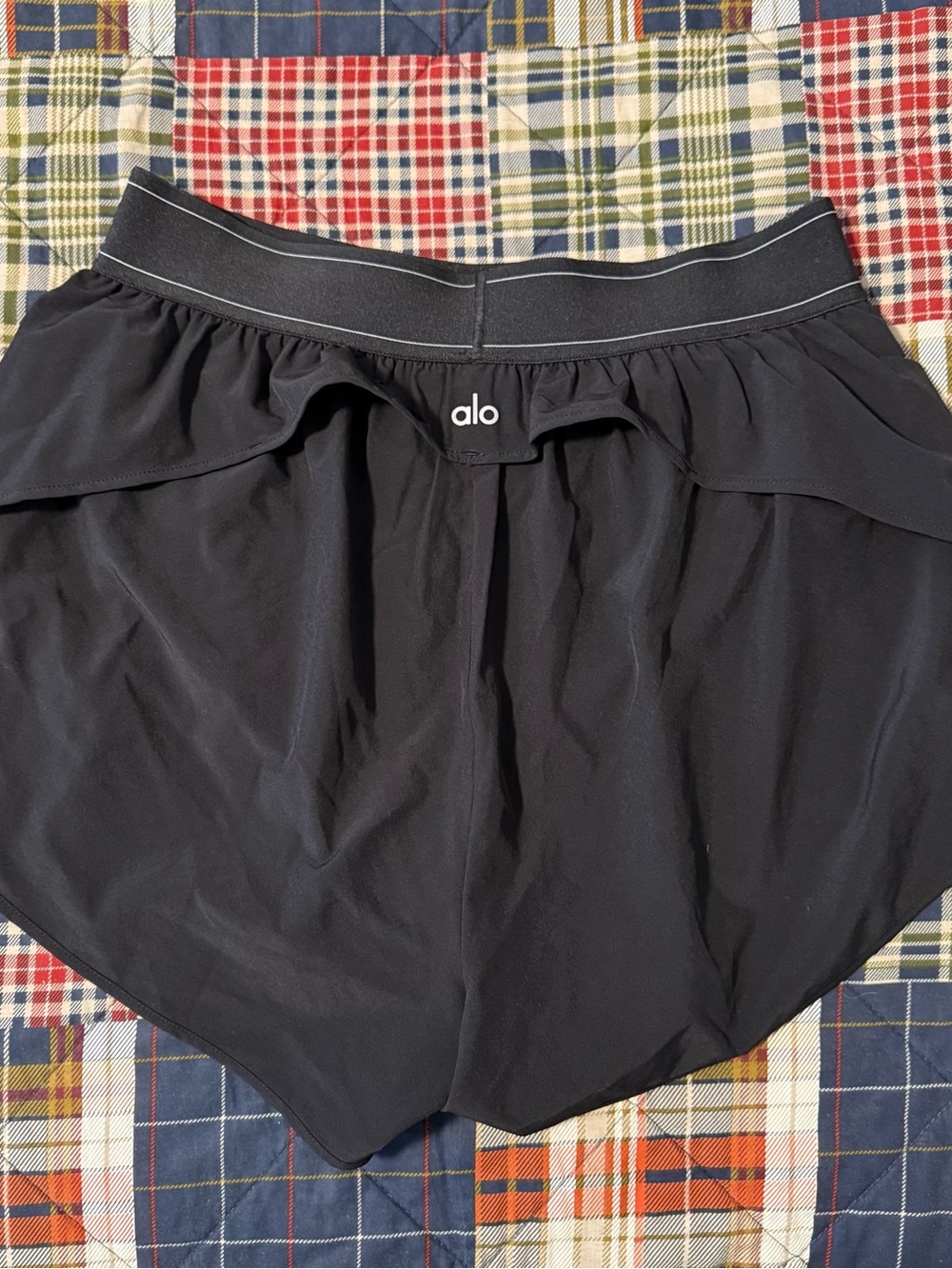 ALO Yoga Match Point Short Black Women's Athletic Shorts with Branded Waistband - Picture 2 of 2